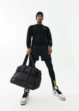 Fortitude Sweat in Black