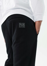 Fortitude Trackpant in Black