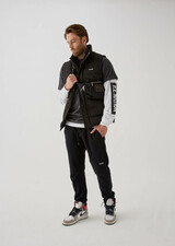 Fortitude Trackpant in Black