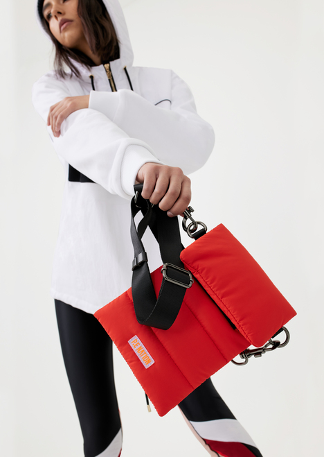 Courtside Pouch Bag in Cherry